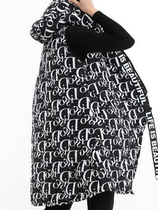 Aufschrift Muster Weste mit Taschen mit Kapuze mit Reißverschluss - Schwarz